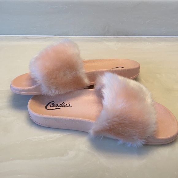 candies slippers